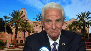 Charlie Crist At The Vinoy Park Hotel Wallpaper