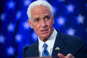 Charlie Crist Earnest Expression Wallpaper