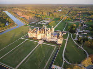 Chateau De Chambord Aerial Angle Shot Wallpaper