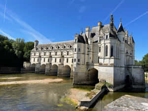 Chenonceau Dry River Wallpaper