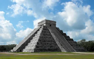 Chichen Itza Mexico El Castillo Landmark Wallpaper