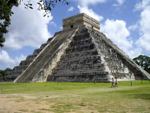 Chichen Itza Mexico El Castillo Women Wallpaper