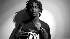 Chief Keef Monochrome Glow Photoshoot Wallpaper