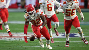 Chiefs Linebacker Action Shot Wallpaper