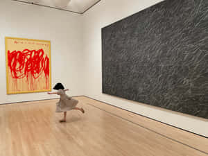 Child Dancingin Art Gallery Wallpaper