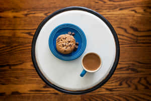 Chocolate Chip Cookieand Coffeeon Tabletop Wallpaper