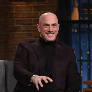 Christopher Meloni [wallpaper] Wallpaper