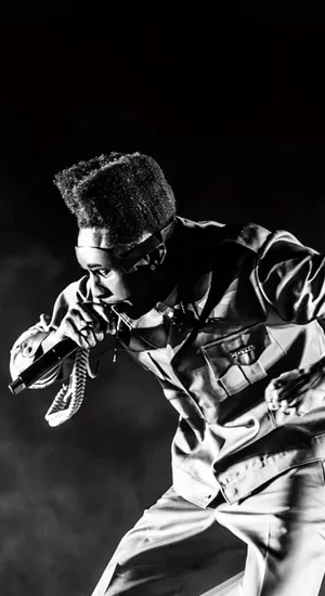 Chromatopia Live Performance Wallpaper