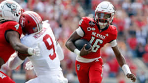 Cj Bailey Football Action Wallpaper