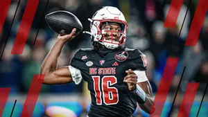 Cj Bailey Football Action Wallpaper