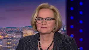 Claire Mccaskill During An Interview Wallpaper
