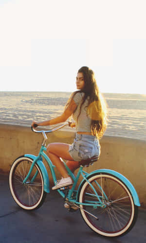 Classic Beach Cruiser At Sunset Wallpaper