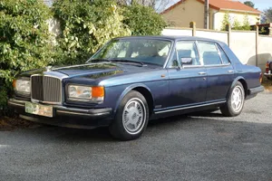 Classic Bentley Eight In Royal Style Wallpaper