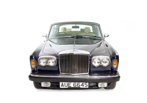 Classic Bentley T2 Luxury Car Wallpaper