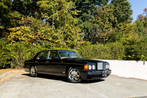 Classic Bentley Turbo R Autumn Backdrop Wallpaper