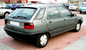 Classic Citroen Zx In Pristine Condition Wallpaper