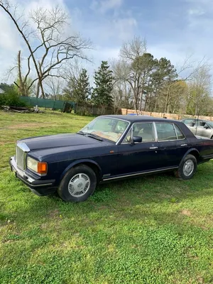 Classic Luxury - Bentley Eight Wallpaper