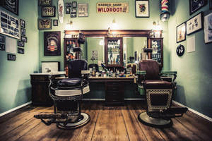 Classic Red, Blue And White Spinning Barber Pole Wallpaper