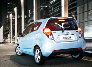 Classic Silver Daewoo Matiz On Open Road Wallpaper