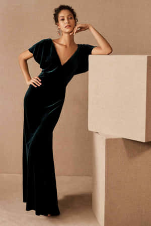 Classy Black Tie Dresses For Special Occasions Wallpaper