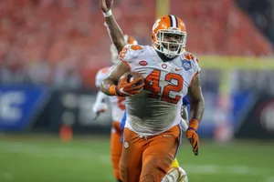 Clemson Player Celebration During Game Wallpaper