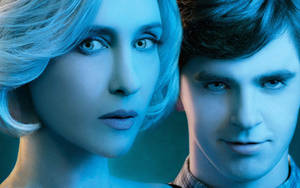 Close-up Freddie Highmore And Vera Farmiga Wallpaper