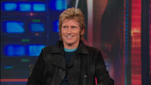 Close-up Portrait Of Denis Leary Wallpaper