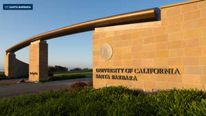 Close-up Ucsb Entrance Wallpaper