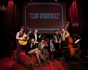 Club Vaudeville Performers Wallpaper