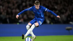 Cole Palmer Chelsea Midfielder Action Wallpaper