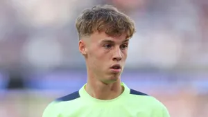 Cole Palmer Focused On Field Wallpaper