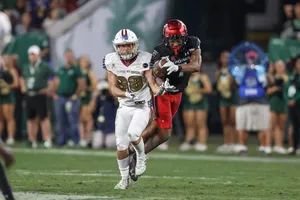 College Football Action Run Wallpaper