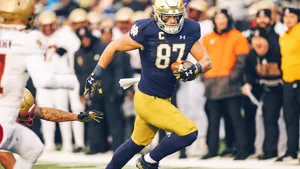 College Football Player Action87 Wallpaper