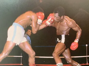 Colombian Boxer Antonio Cervantes 1974 Fight Wallpaper