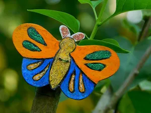 Colorful Butterfly Garden Decoration Wallpaper