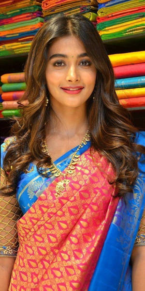 Colorful Saree On Pooja Hedge Hd Wallpaper