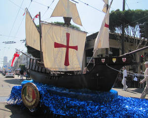 Columbus Day Ship Parade Wallpaper