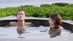 Contemplative Moments Hot Tub Scene Wallpaper