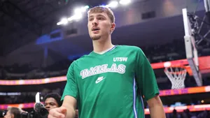 Cooper Flagg Basketball Star Wallpaper