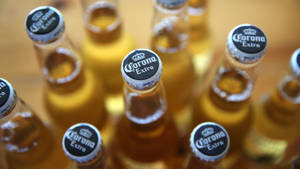 Corona Extra Bottle Cap Wallpaper