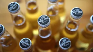 Corona Extra Bottle Cap Wallpaper