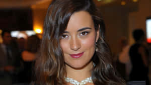 Cote De Pablo Elegant Portrait Wallpaper