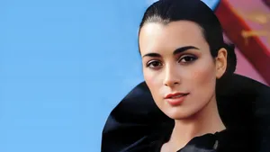Cote De Pablo Portrait Wallpaper