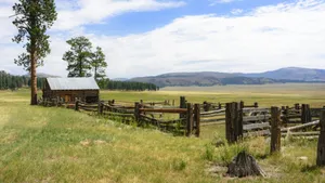 Country Farm Landscape Wallpaper