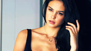 Courtney Eaton Intense Gaze Wallpaper