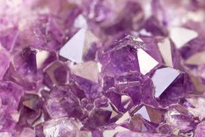 Cracked Amethyst Crystal Wallpaper