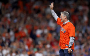 Craig Biggio Waving To Crowd Wallpaper