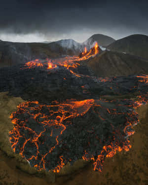 Crater With Effusive Fire Wallpaper