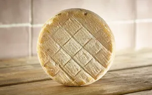 Creamy Blue Cheese, A Perfect Addition To Your Next Meal. Wallpaper