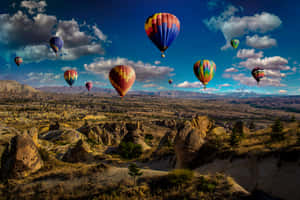 Crisp Hot Air Balloons [wallpaper] Wallpaper